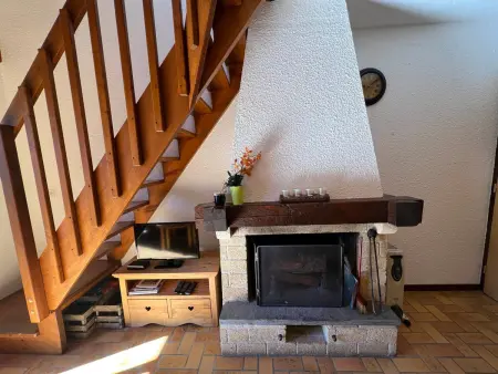 Chaleureux Appartement au Centre Village avec Cheminée - Photo 5