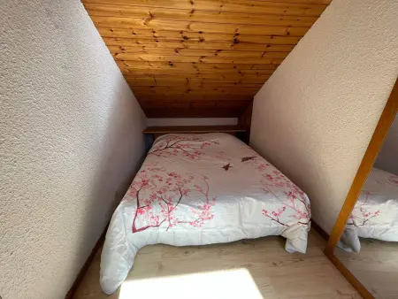 Chaleureux Appartement au Centre Village avec Cheminée - Photo 8