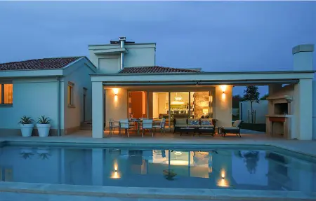 Maison 8 personnes à Banjole - Photo 13