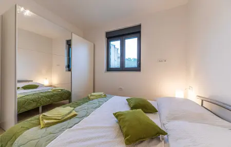 Appartement 5 personnes à Okrug Gornji - Photo 12