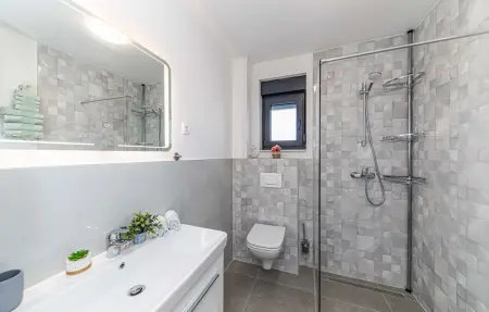 Appartement 5 personnes à Okrug Gornji - Photo 15
