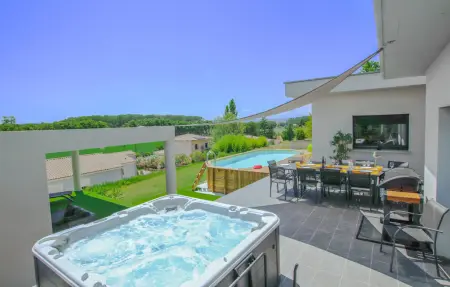 Maison 13 personnes à Montélimar - Photo 1