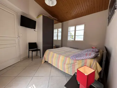 Maison familiale proche plage et port, avec terrasse équipée, Netflix, WiFi, ménage inclus - Photo 7