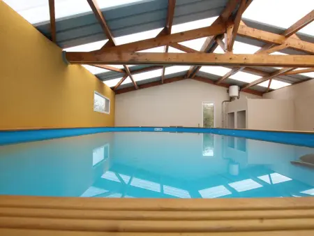 Maison spacieuse avec piscine chauffée et animaux acceptés - Photo 1