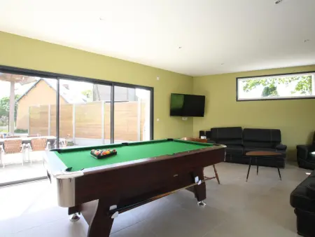 Maison spacieuse avec piscine chauffée et animaux acceptés - Photo 3