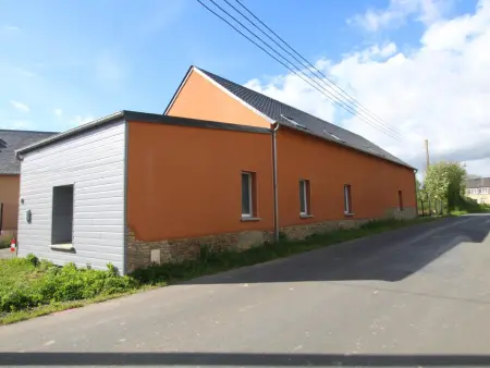 Maison spacieuse avec piscine chauffée et animaux acceptés - Photo 35