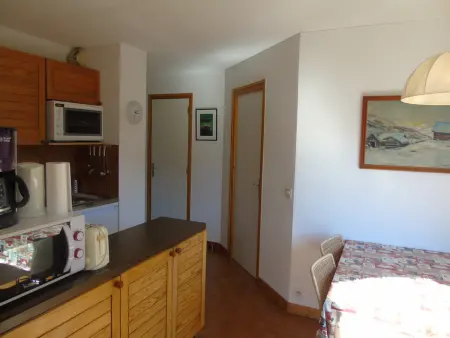 Confortable appartement avec balcon pour 4 pers. à Châtel - Photo 9