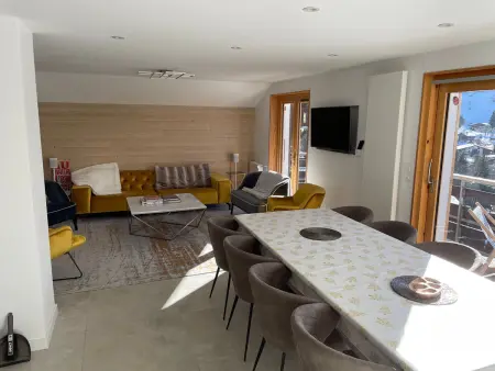 Duplex rénové 2020, 4 chambres, balcon, parking à La Clusaz - Photo 1