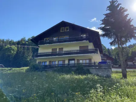 Duplex rénové 2020, 4 chambres, balcon, parking à La Clusaz - Photo 13