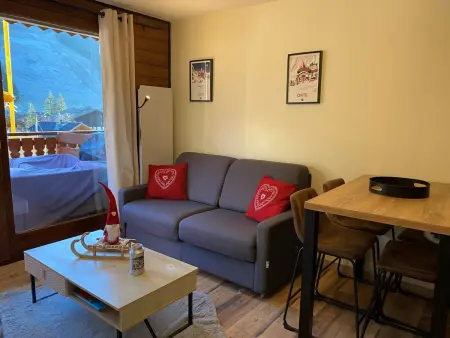 Moderne appartement avec grande terrasse exposée sud, parking, TV et internet - 4 personnes - Photo 11