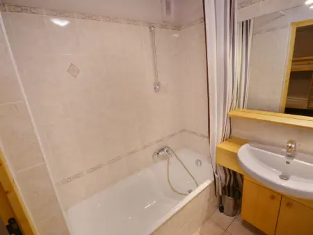 Appartement cosy 4 pers., centre de Morzine, proche pistes, balcon sud, parking, linge inclus - Photo 4