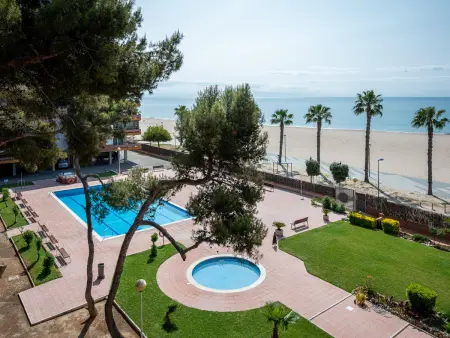 Appartement lumineux avec terrasse en bord de mer - Photo 2