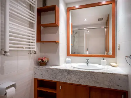 Appartement lumineux avec terrasse en bord de mer - Photo 13
