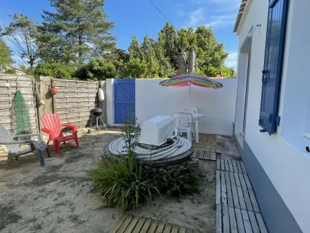 Petite maison neuve à 250m de la plage avec jardin clos, terrasse et parking - L'Épine - Photo 2