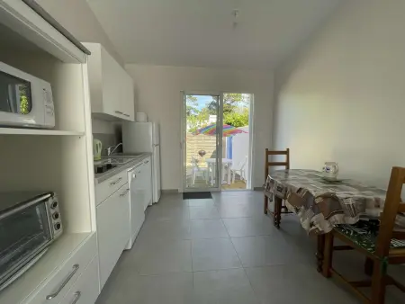 Petite maison neuve à 250m de la plage avec jardin clos, terrasse et parking - L'Épine - Photo 5