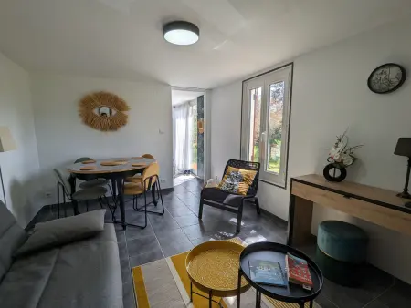 Maison en Berry avec jardin clos et terrasse - draps et ménage inclus - Photo 3