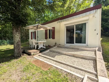 Maison en Berry avec jardin clos et terrasse - draps et ménage inclus - Photo 23