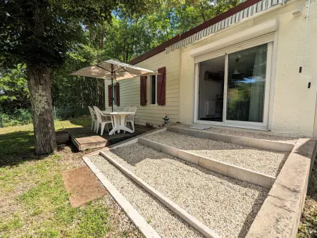 Maison en Berry avec jardin clos et terrasse - draps et ménage inclus - Photo 24