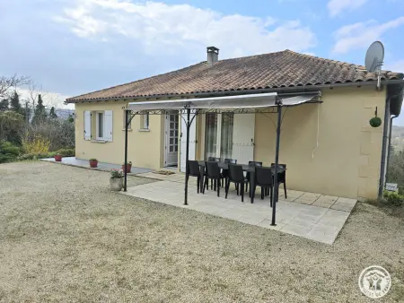 Gîte familial avec piscine commune, WiFi et animaux acceptés au cœur du Périgord - Photo 24