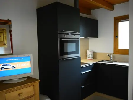 Appartement cosy 1 chambre, 4 pers, centre station, 100m des pistes, balcon, bien équipé - Photo 1