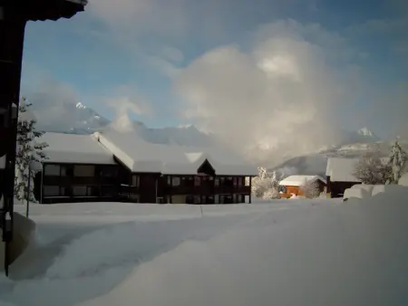 Charmant appart 4 pers. avec chambre indép., terrasse, Wi-Fi, parking, skis, proche Crest-Voland - Photo 9