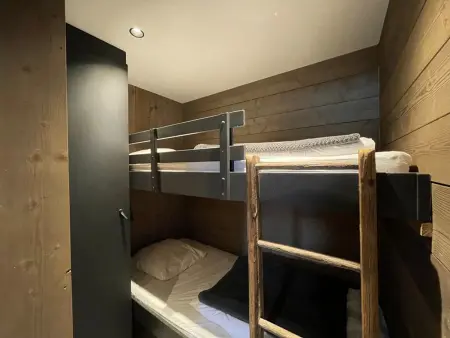 Appartement rénové, 6 pers, 2 ch + coin montagne, centre Crest-Voland, parking, skiroom, WIFI - Photo 5