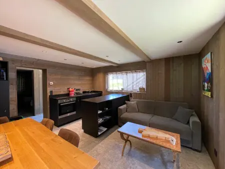 Appartement rénové, 6 pers, 2 ch + coin montagne, centre Crest-Voland, parking, skiroom, WIFI - Photo 10