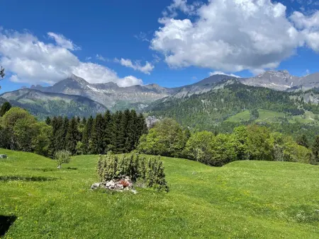 Appartement rénové, 6 pers, 2 ch + coin montagne, centre Crest-Voland, parking, skiroom, WIFI - Photo 15