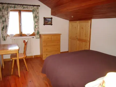 Chalet 8 pers. au pied des pistes avec parking à 50m des remontées mécaniques - Photo 4