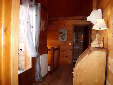 Chalet 8 pers. à 350m des pistes, 4 ch., WiFi, garage, poêle à bois, ensoleillé, Crest-Voland - Photo 6