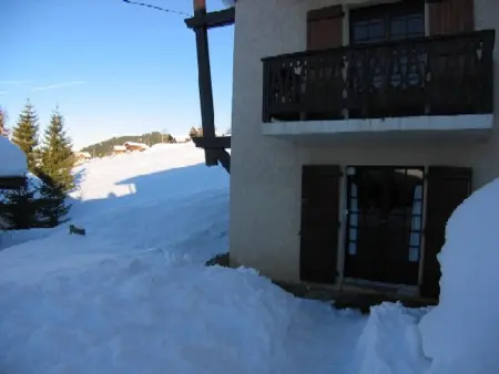 Studio cosy 4 pers. avec kitchenette équipée, parking, casier à skis, à 200m des pistes! - Photo 5