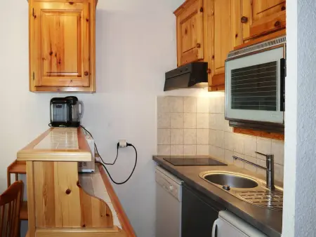 Grand studio 4 pers, skis aux pieds, balcon Sud, Appartement 4 personnes à Les Orres - Photo 4