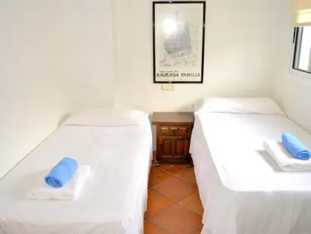 Appartement Front de Mer à Tossa de Mar avec Terrasse, Piscine et Accès Direct à 4 Plages Privées - Photo 2