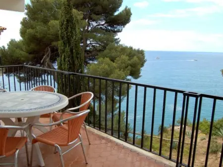 Appartement Front de Mer à Tossa de Mar avec Terrasse, Piscine et Accès Direct à 4 Plages Privées - Photo 7