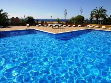 Appartement Front de Mer à Tossa de Mar avec Terrasse, Piscine et Accès Direct à 4 Plages Privées - Photo 10