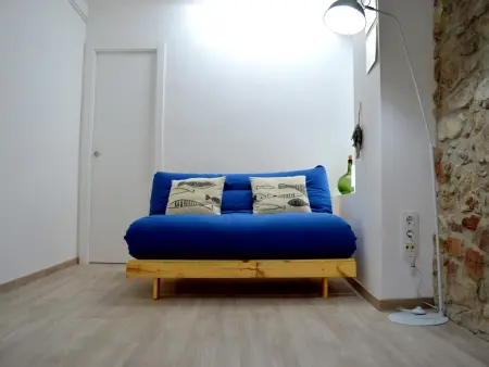 Loft moderne rénové, 4 pers, clim, Wi-Fi, centre historique, près plage - Tossa de Mar - Photo 3