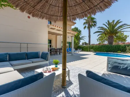 Maison en bord de mer avec piscine privée, clim, Wi-Fi, jardin et barbecue - Idéal familles 8 pers. - Photo 6