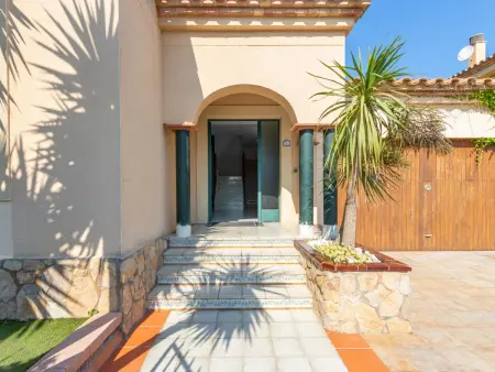 Maison en bord de mer avec piscine privée, clim, Wi-Fi, jardin et barbecue - Idéal familles 8 pers. - Photo 7