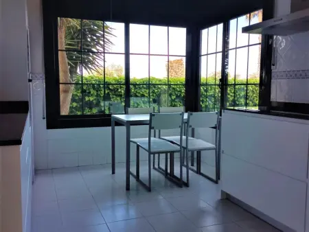 Maison en bord de mer avec piscine privée, clim, Wi-Fi, jardin et barbecue - Idéal familles 8 pers. - Photo 9
