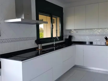 Maison en bord de mer avec piscine privée, clim, Wi-Fi, jardin et barbecue - Idéal familles 8 pers. - Photo 10