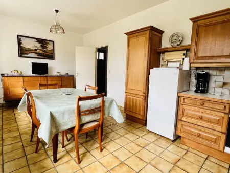 Maison T3 à Cambo, Animaux Admis, Parking, Internet - Photo 12