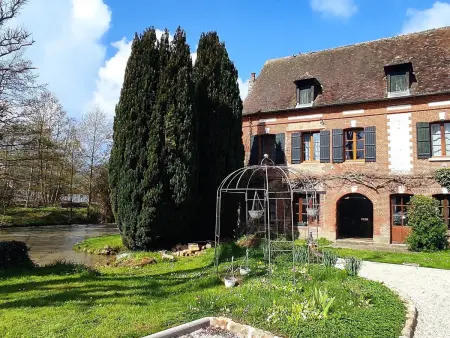 Charmant appartement avec vue rivière, WiFi et parking - Photo 1