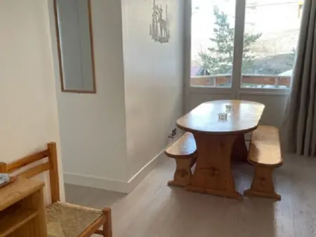 Appartement 3 pièces, 7 pers. avec WIFI, à 20m des pistes, balcons et casier à skis - Photo 2