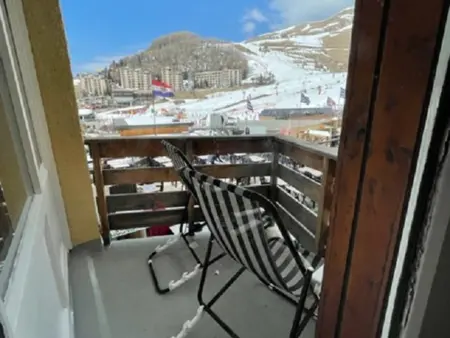 Appartement 3 pièces, 7 pers. avec WIFI, à 20m des pistes, balcons et casier à skis - Photo 8