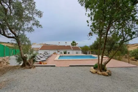 Casa Brenda & Donald, Maison de vacances au centre de Villanueva de la Concepción - Photo 8