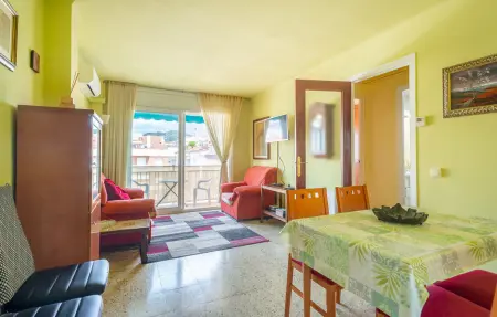 Appartement 5 personnes à Pineda de Mar - Photo 1