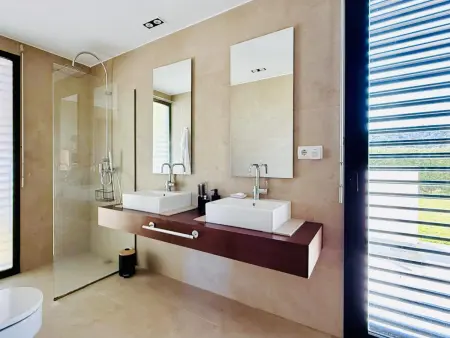 Spacieuse maison moderne avec piscine privée à Santa Cristina d'Aro - Photo 15