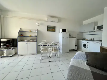 Appartement pour 4 en bord de mer à Sète avec parking privatif - Photo 2