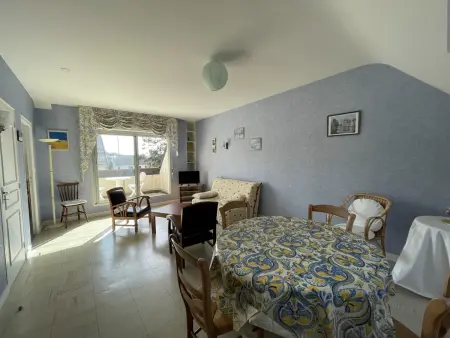 Appartement avec Balcon à 500m de la Plage et Proche Commerces à Jullouville - Photo 1