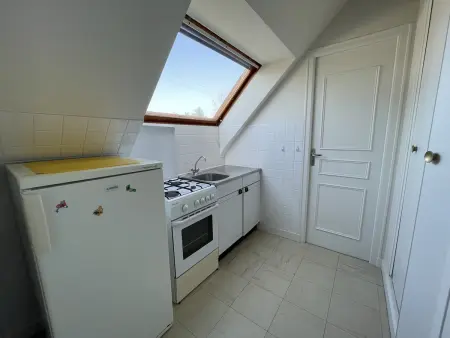 Appartement avec Balcon à 500m de la Plage et Proche Commerces à Jullouville - Photo 8